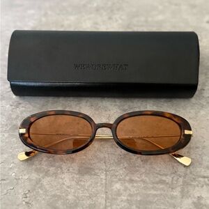 WeWoreWhat Beach Oval Sunglasses